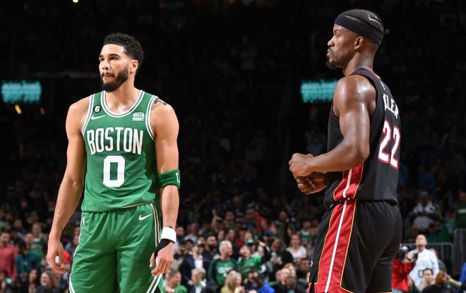 石宇奇强势晋级国羽闪耀中国羽毛球公开赛